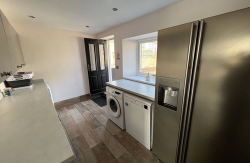 Fishburn House | Elderberry Hall