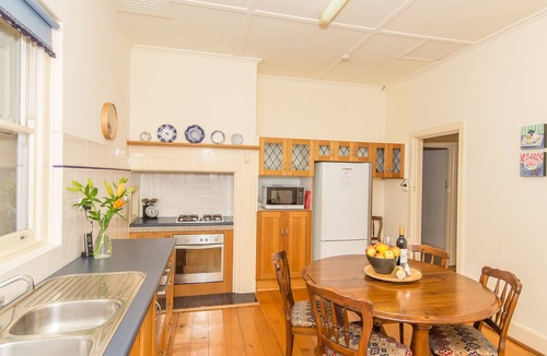 Nuriootpa House | Elderton Wines Guest House