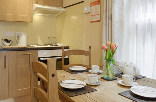Cayton Cottage | Eldin Hall Cottage 1 - UK2483