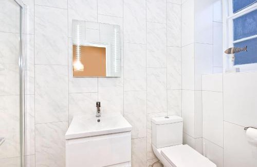 Temple House | Eldon Chambers Pod 2 by City Living London