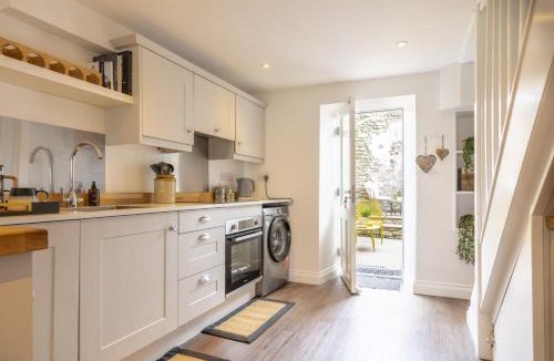 Middleham House | Eldred Cottage