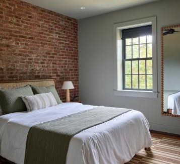 Warwick Apartment | Eleanor Inn - Suite Lorena