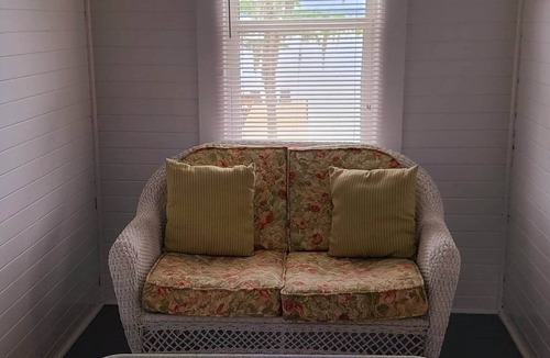 White Lake House | Eleanor's Escapen