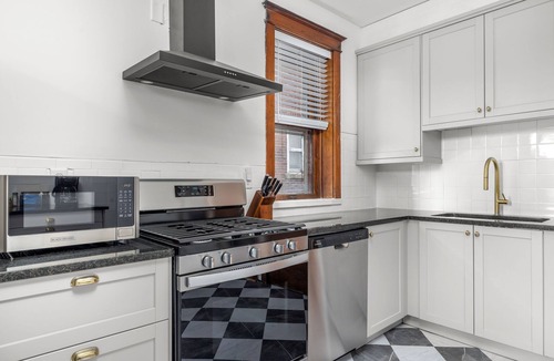 Downtown St. Louis Apartment | Electic City Home - Safe and Quiet