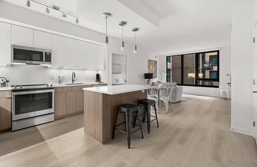 NoMa Hotel | Electric Car Charging Available! nr Capitol 2BR w/Parking