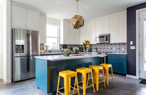 East Cesar Chavez Cottage | Electric Disco Den 6 Min Walk to Rainey St