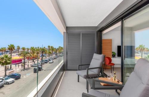 Los Cuarteros Apartment | Elegance Apartment "Seaside Retreat"