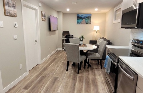 Regina House | Elegance by Mal and Al