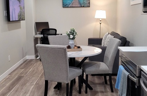 Regina House | Elegance by Mal and Al