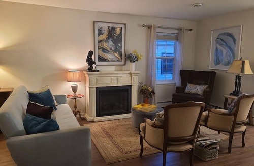 Halifax House | Elegance & Style With Custom Canopy Beds