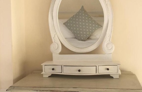 Cotham Apartment | Elegant 1 bed flat in Clifton Down with parking