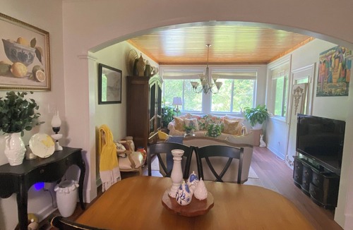 Clayton House | Elegant 1 GUEST ROOM in a Beautiful Home in Clayton, NC