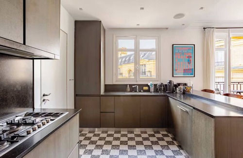 Porte-Dauphine Apartment | Elegant 170m² Paris Apartment near Eiffel Tower