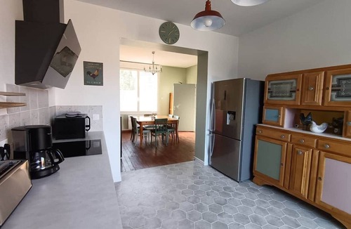 Dernancourt House | Elegant 1930s house 180m2