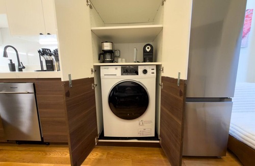 Fenway–Kenmore Apartment | Elegant 1BR Plus: Sky-High City Views + King | Suite 9