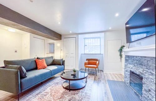 Shaughnessy Village Apartment | Elegant 1BR Suite - Washer & Dryer - Prime Location