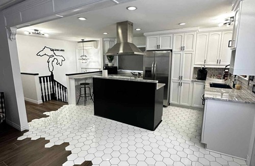 Sault Ste. Marie House | Elegant 3 Bedroom Home w/Sauna