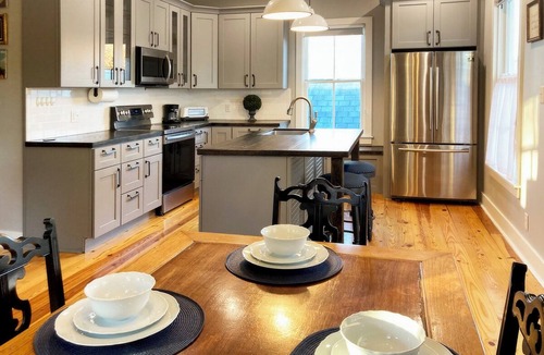 Edenton House | Elegant 3BR Retreat in Historic Downtown Edenton