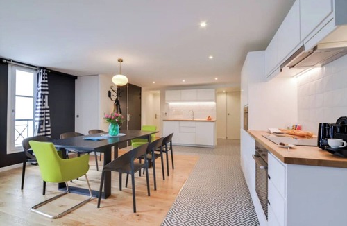 Quartier Saint-Georges Apartment | ELEGANT 4-BEDROOM FAMILY RETREAT IN SAINT-LAZARE – STEPS FROM OPERA GARNIER