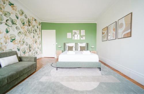 Quartier de la Roquette Apartment | Elegant 4 BR apartment Spacious and decorated