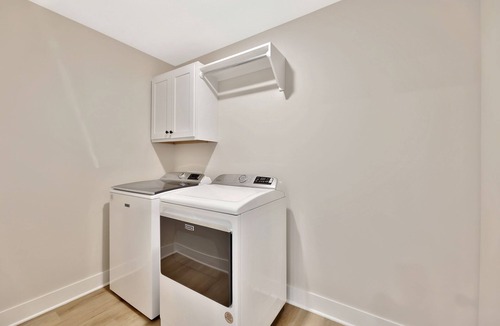 Greenwich House | Elegant 4Bed/3Baths Corporate Home with EV Charger for Travelling Professionals