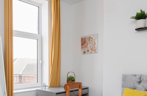 Barrow-in-Furness House | Elegant 4Bed House-FREE parking