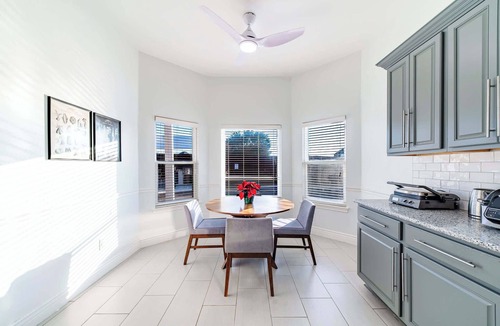 Northwest Carrollton House | Elegant 4BR/2.5B Home with Pool, Game Room & Grill