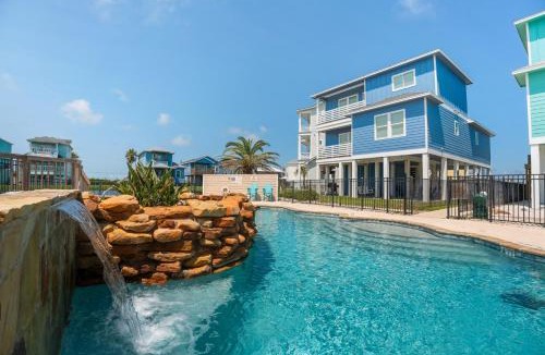 Bella Vista House | Elegant 4BR Coastal Escape with Stunning Views