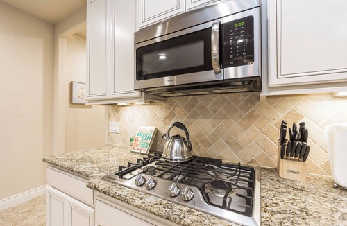 Rosenberg House | Elegant 4BR Residence｜Pet-Friendly｜Spacious Yard｜Remote Work Convenience #41010