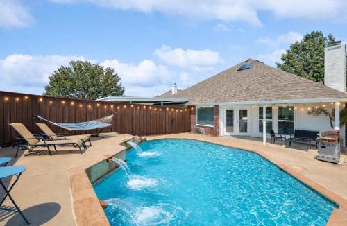 Mesquite Villa | Elegant 5BR Retreat w Private Pool & Game Room