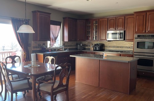 West Dundee House | Elegant and Charming 4-bedroom house with AC in West Dundee