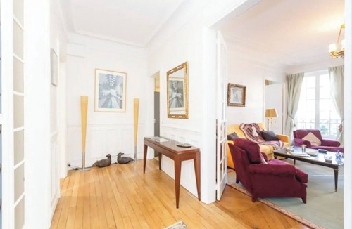Neuilly-sur-Seine Apartment | Elegant and Peaceful Apartment – Neuilly-sur-Seine