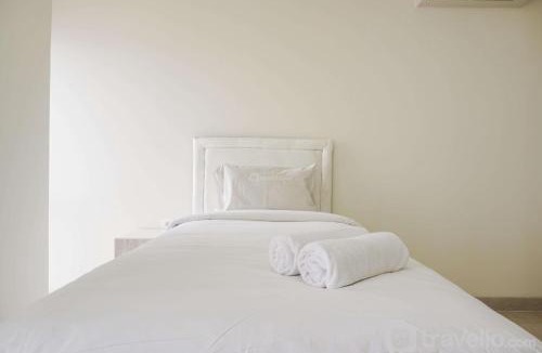 Cikini Apartment | Elegant and Spacious 3BR Menteng Park Apartment By Travelio
