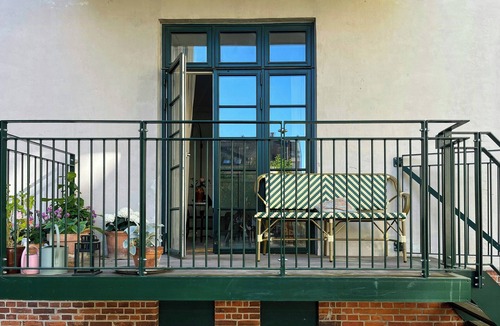 Frederiksberg C Apartment | Elegant apartment with balcony near Værnedamsvej