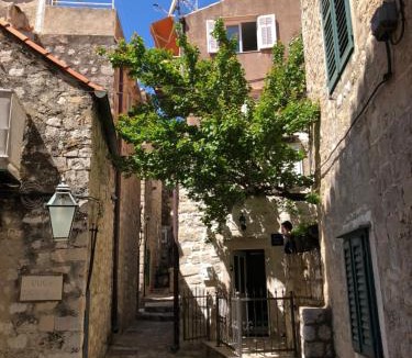 Dubrovnik Old Town Apartment | Elegant Apartment Leila