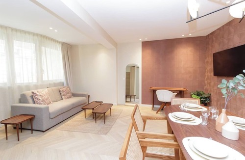 Necker Apartment | Elegant Apartment St Germain des prés Luxembourg Park