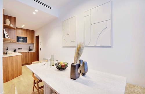 Quartier Sainte-Avoye Apartment | Elegant apartment with AC -2BR-6P- le Marais