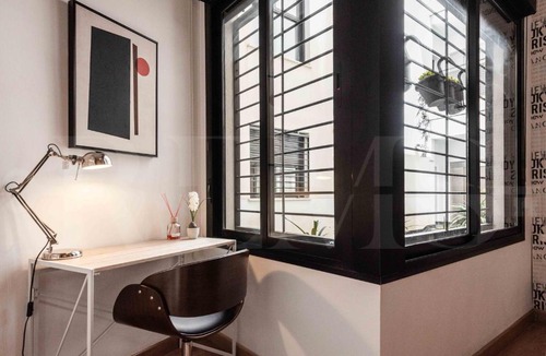 La Merced Apartment | Elegant apartment with community pool & parking - Center