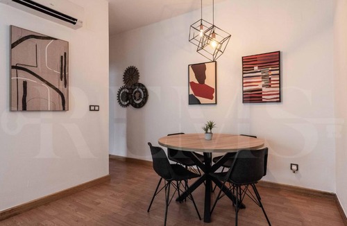 La Merced Apartment | Elegant apartment with community pool & parking - Center