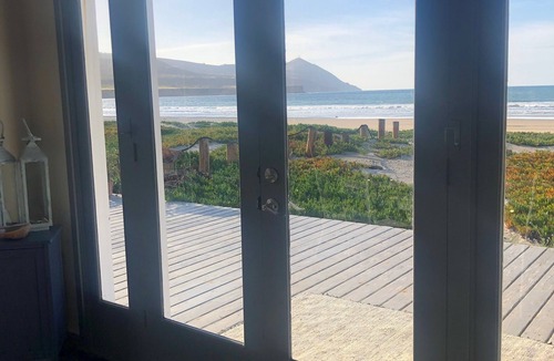 Lengueta Arenosa House | Elegant Beachfront Family Oasis