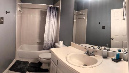 Richardson House | Elegant, comfy, a retreat with Pool