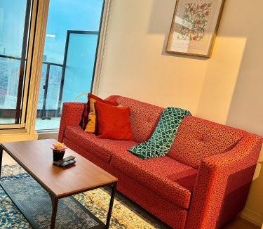 Garden District Apartment | Elegant Condo Near Eaton Centre Mall