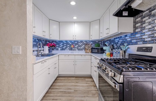 Pacific - Edison Condo | “Elegant Condo Steps from Americana”