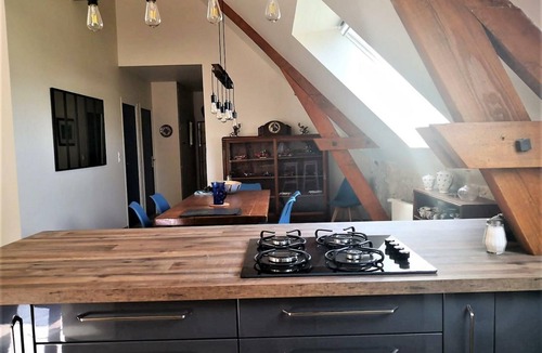 Tauxigny Cottage | Elegant cottage in Touraine with enclosed garden and WIFI