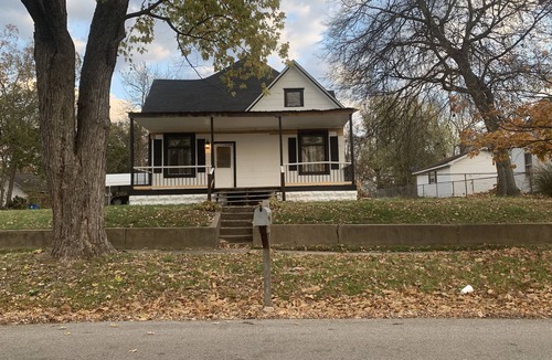 Scott City House | ELEGANT COZY 3BR HOME