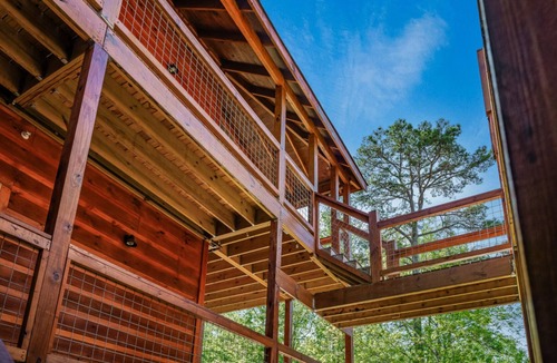 Pigeon Forge Cabin | Elegant Elite Estate By Ghosal Luxury Lodging
