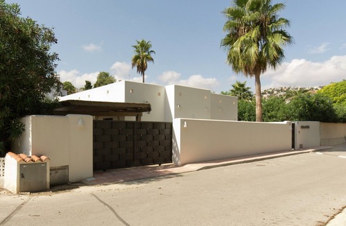 Fanadix Villa | Elegant Escape in Benissa