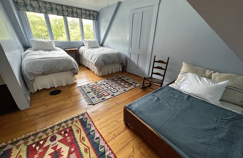 Greensboro Other | Elegant Farmhouse