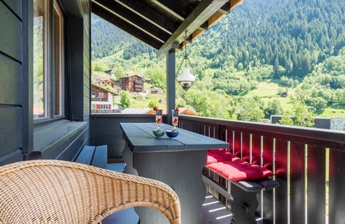 Reckingen Ski Chalet | Elegant Fieschertal Alpine Chalet for 8