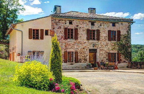 Castelnau-de-Montmiral Villa | Elegant & Spacious Villa set in Extensive Grounds, Private Pool - 5mins from Castelnau-de-Montmiral